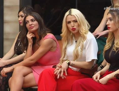 Χαμός στο Power of Love! Η Βίβιαν δηλώνει ελεύθερη! Μια μεγάλη επιστροφή και μια κοπέλα που θέλει δεσμευμένους! (βίντεο)